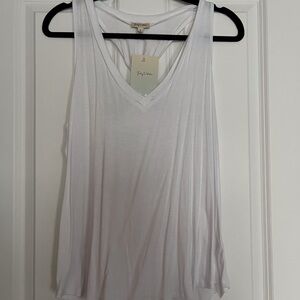 Lily White Brand White Tank Size SM